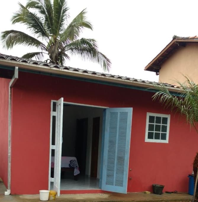 Uma das portas da suíte para área externa
