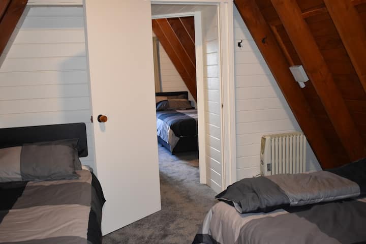 Rear bedroom - sleeps 3