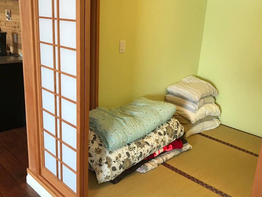 Japanese room - Natural Tatami bed
