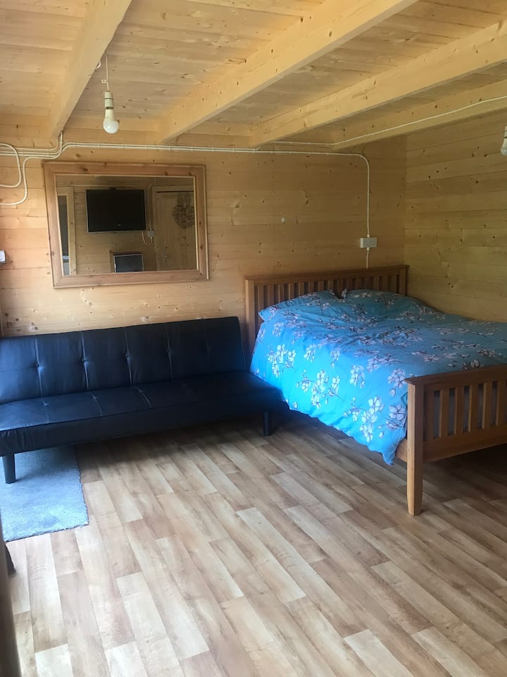 Top 10 Best Airbnb Vacation Rentals In Altrincham, UK Updated 2024 Trip101