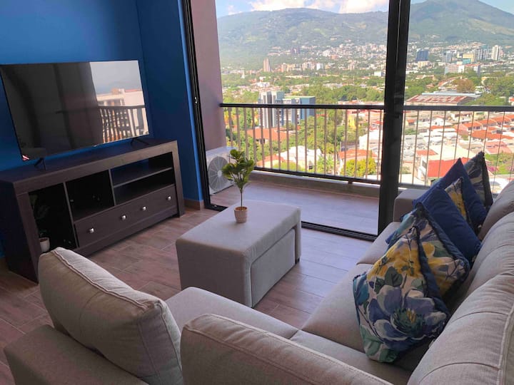 Sunset Lounge W/panoramic City Views & Pool - Dipartimento di San Salvador