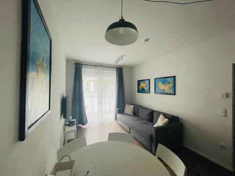 Top Airbnb: Apstay: Bright & cosy up to 5 PAX in Eggenberg