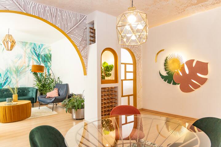 Masaryk Reach • Tropical Flat in Heart of Polanco gallery image 3