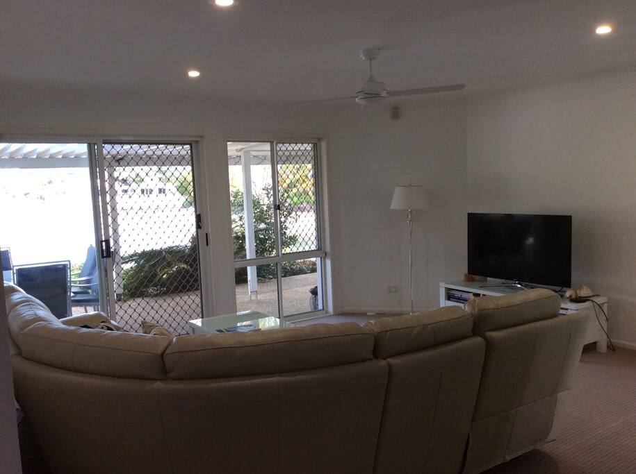 Lounge room