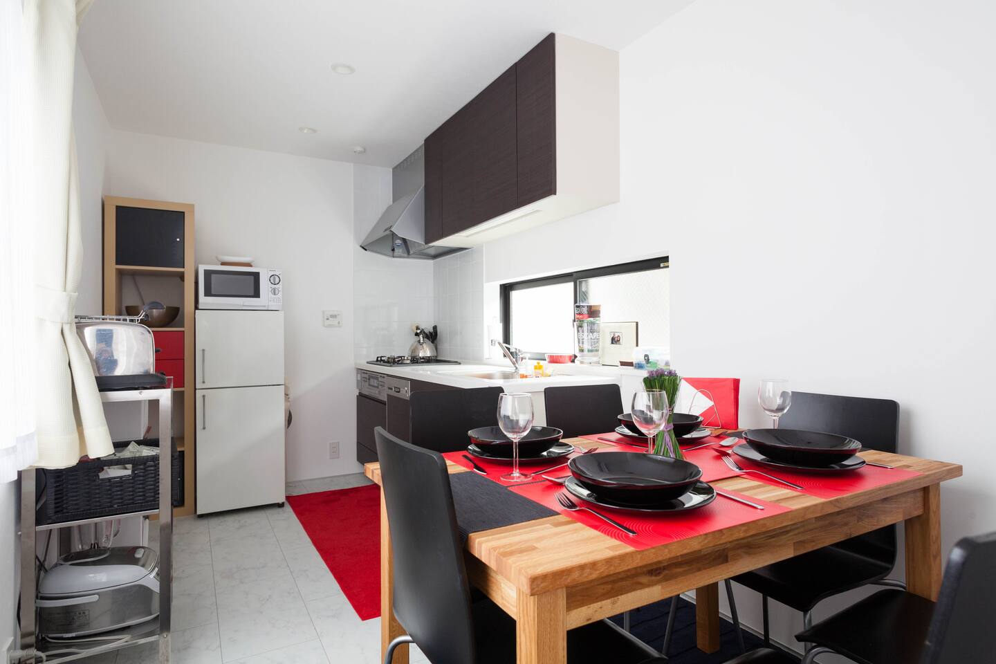 Eat in kitchen with dishwasher.