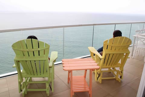 Top Airbnb: H2 , Hyatt Cond Sea View, 2BDR, 5min Downtown in Bocagrande