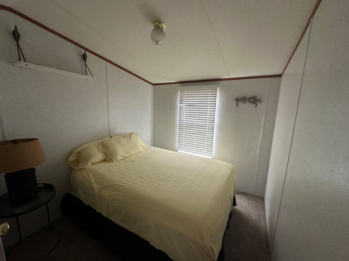 Საძინებელი 3