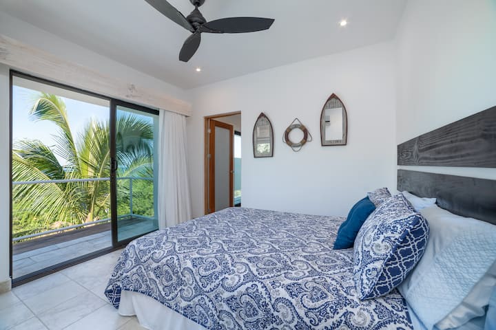 Bedroom # 1 with queen bed and Oceanview. Firm mattress. 