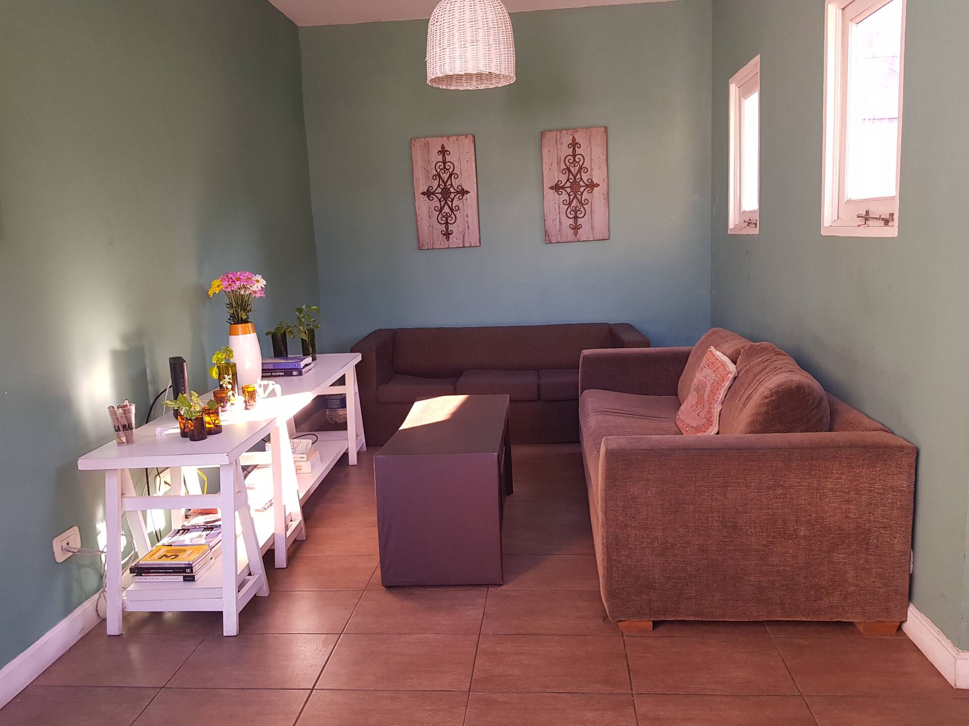 Apartment with terrace in Monserrat