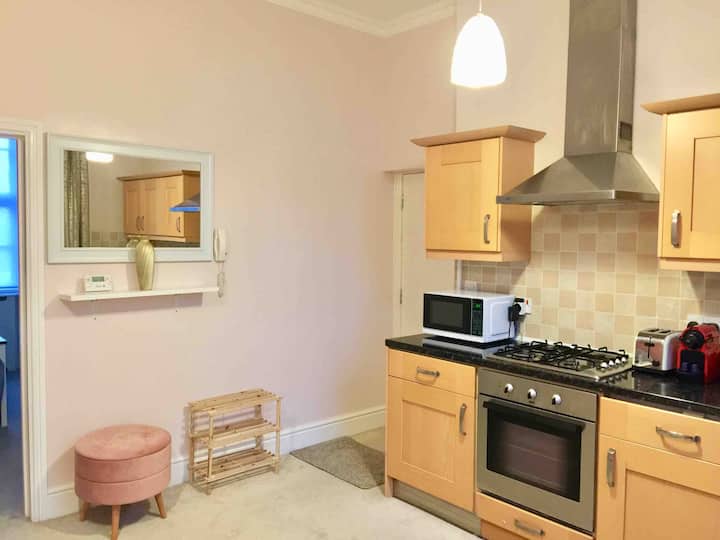 Top 16 Airbnb Vacation Rentals In Leamington Spa, Great Britain