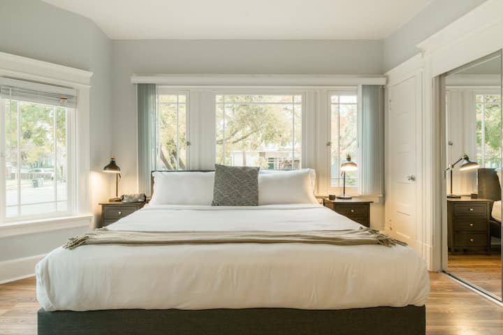 San Jose 1 Bedroom Near Adobe Hq Serviced Apartments For Rent In San Jose California United States