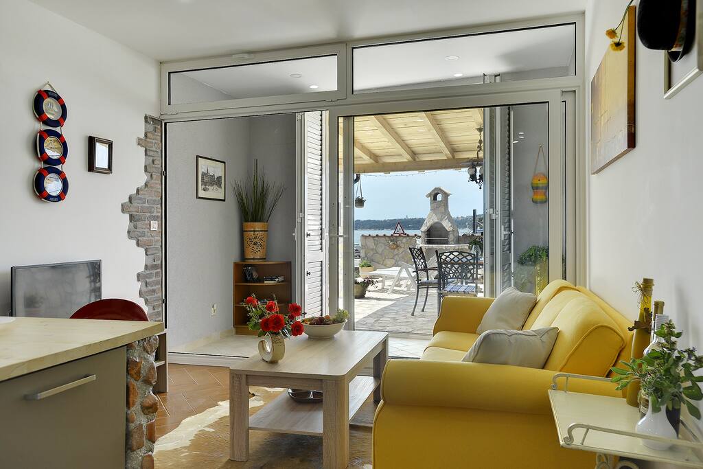 Living area with terrace