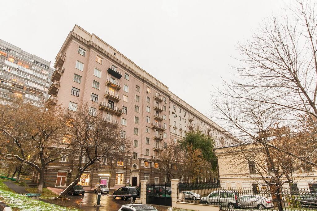 9-story Stalin's building