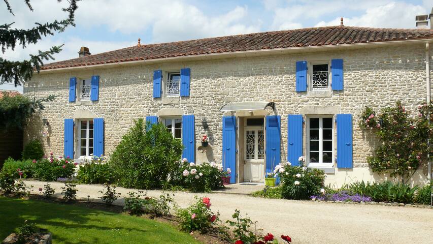 The Clos de la Vigne in South Vendee / Marais Poitevin