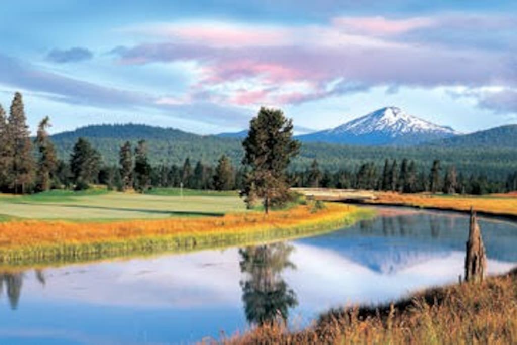 Come enjoy beautiful Sunriver!