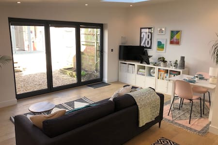 Studio 28, a stylish, sunny, studio apartment