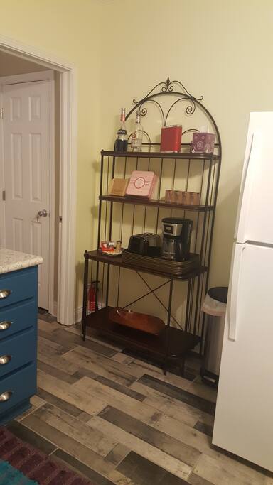 Fridge & storage