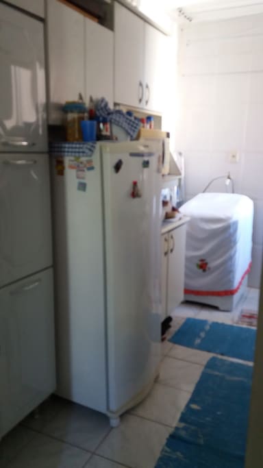 Cozinha com área de serviço