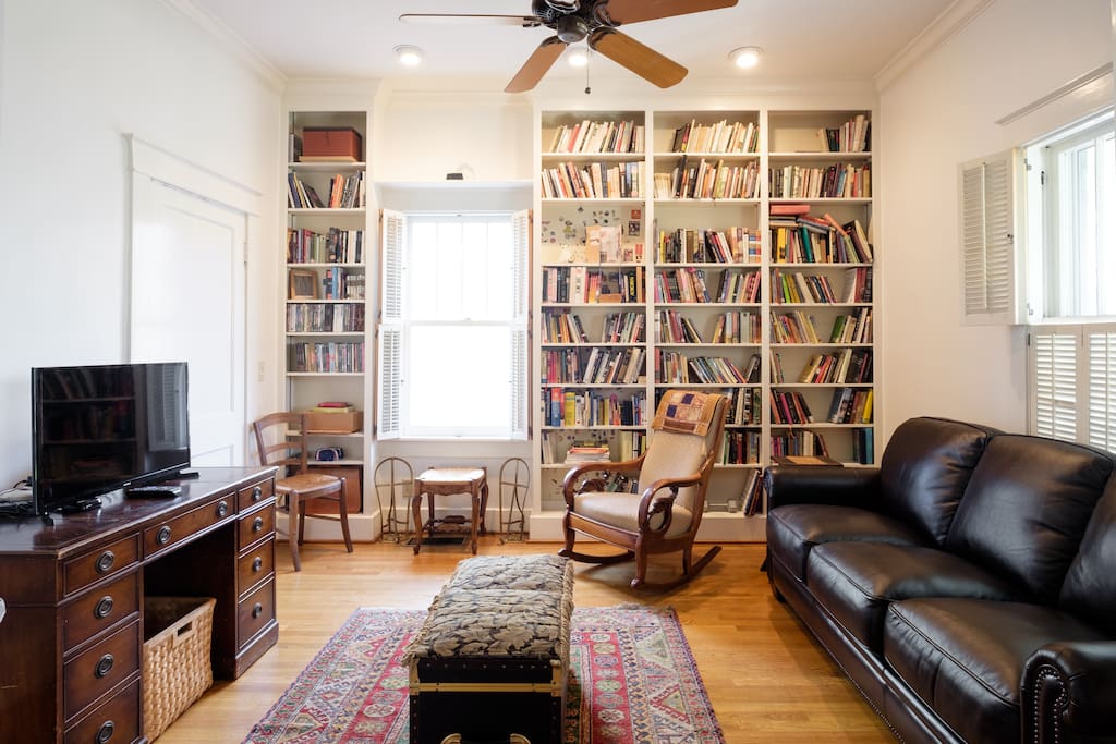 Library with 1/2 bath , private entrance, and comfy queen sleeper sofa
