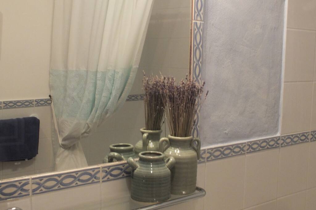 Fonte Pecciano 1856 l'ulivo bathroom