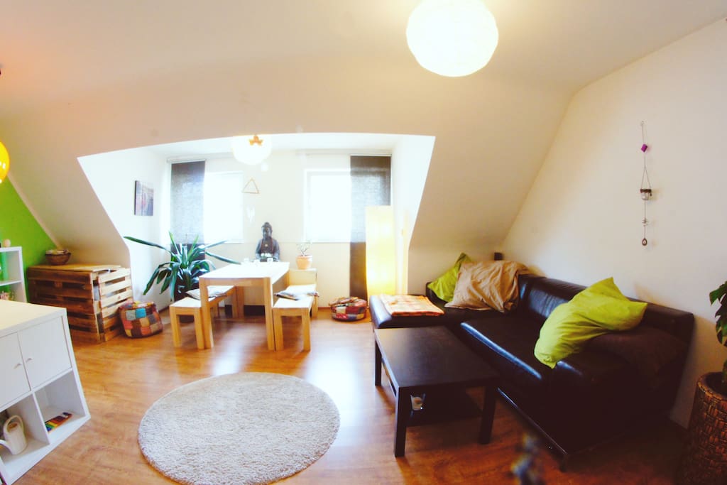 Wohnzimmer / living room