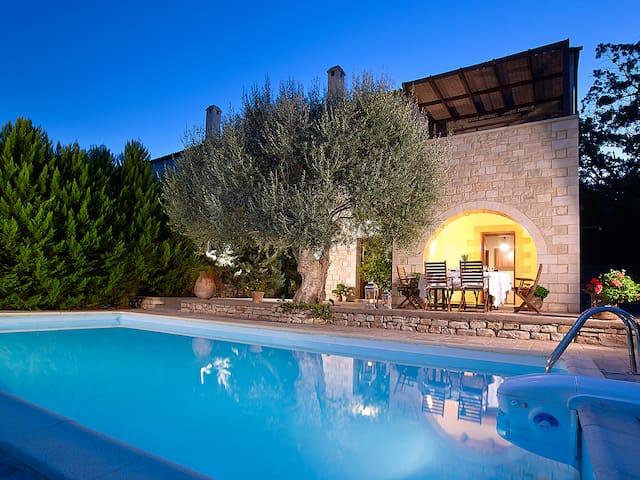 Vederi Estate – Villa Kalypso