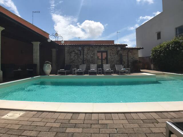 Villa Eva • piscina esclusiva a 3km dal mare gallery image 2