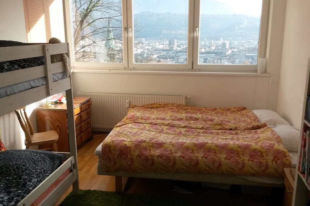 Light room with space for 4 to sleep in