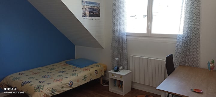 Dormitorio infantil ( cama 120 x 200)