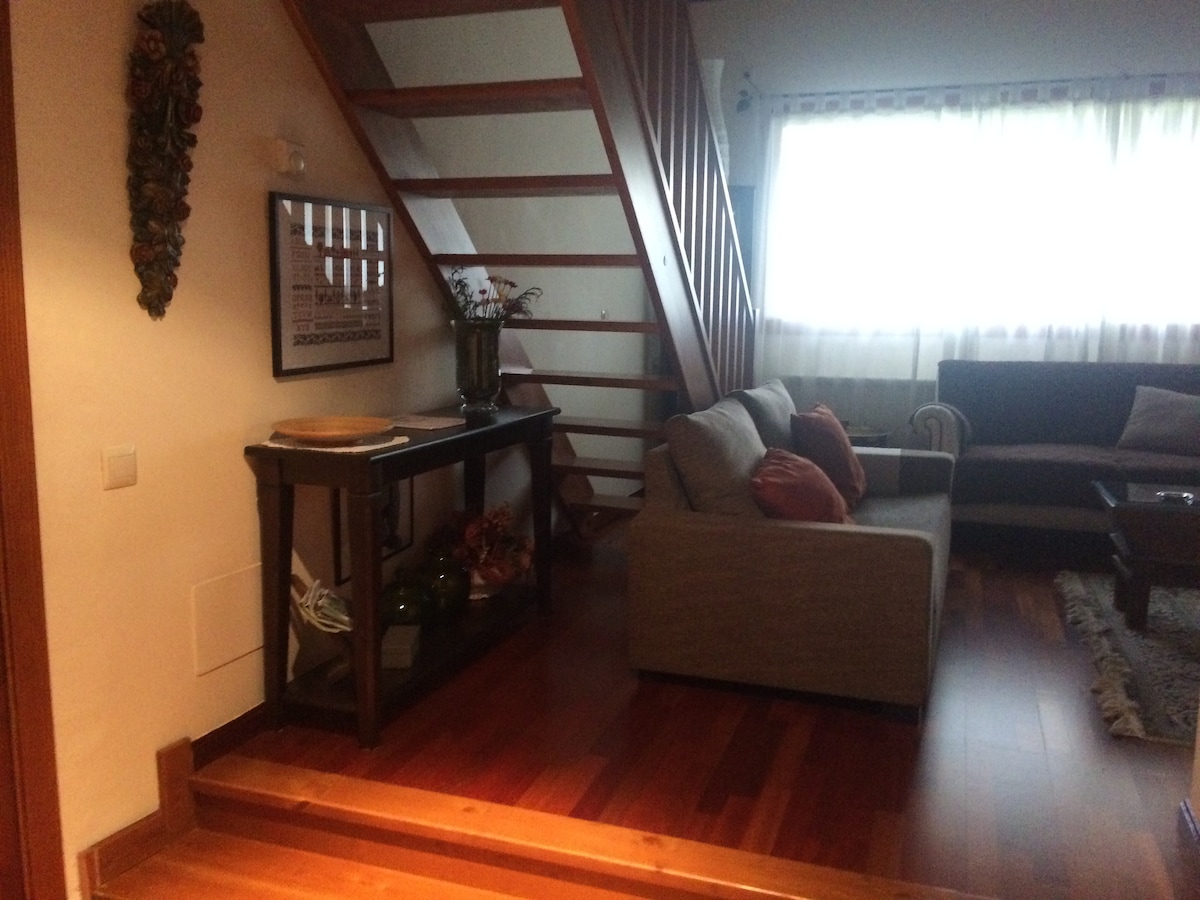 Top Airbnb: Apartment on a golf course (30' from Andorra). en Lleida