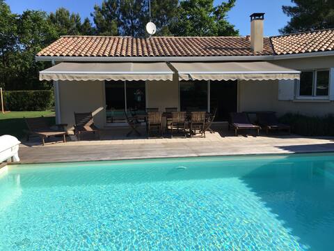 Big Nice house & Heated Pool ,10mn from the Ocean