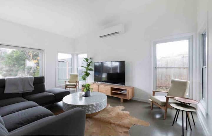 Abode On Batman - Portarlington