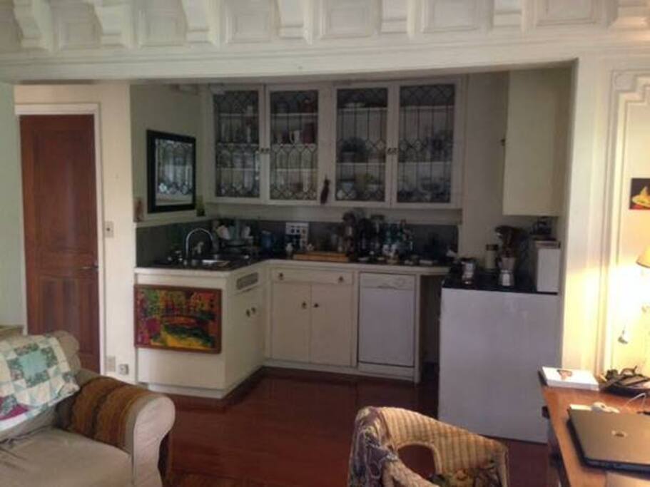 Kitchen with unique sitting area