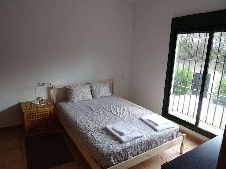 Habitación principal 2 (con baño privado)
Dormitorio Principal 2 (con baño privado)