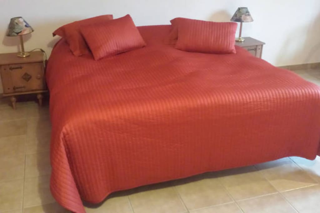 ... Kamer 1 met 1 bed van 180 x 200