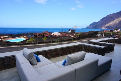 Top performing Airbnb: VILLA MARSALADA. Great views and tranquility. in Frontera