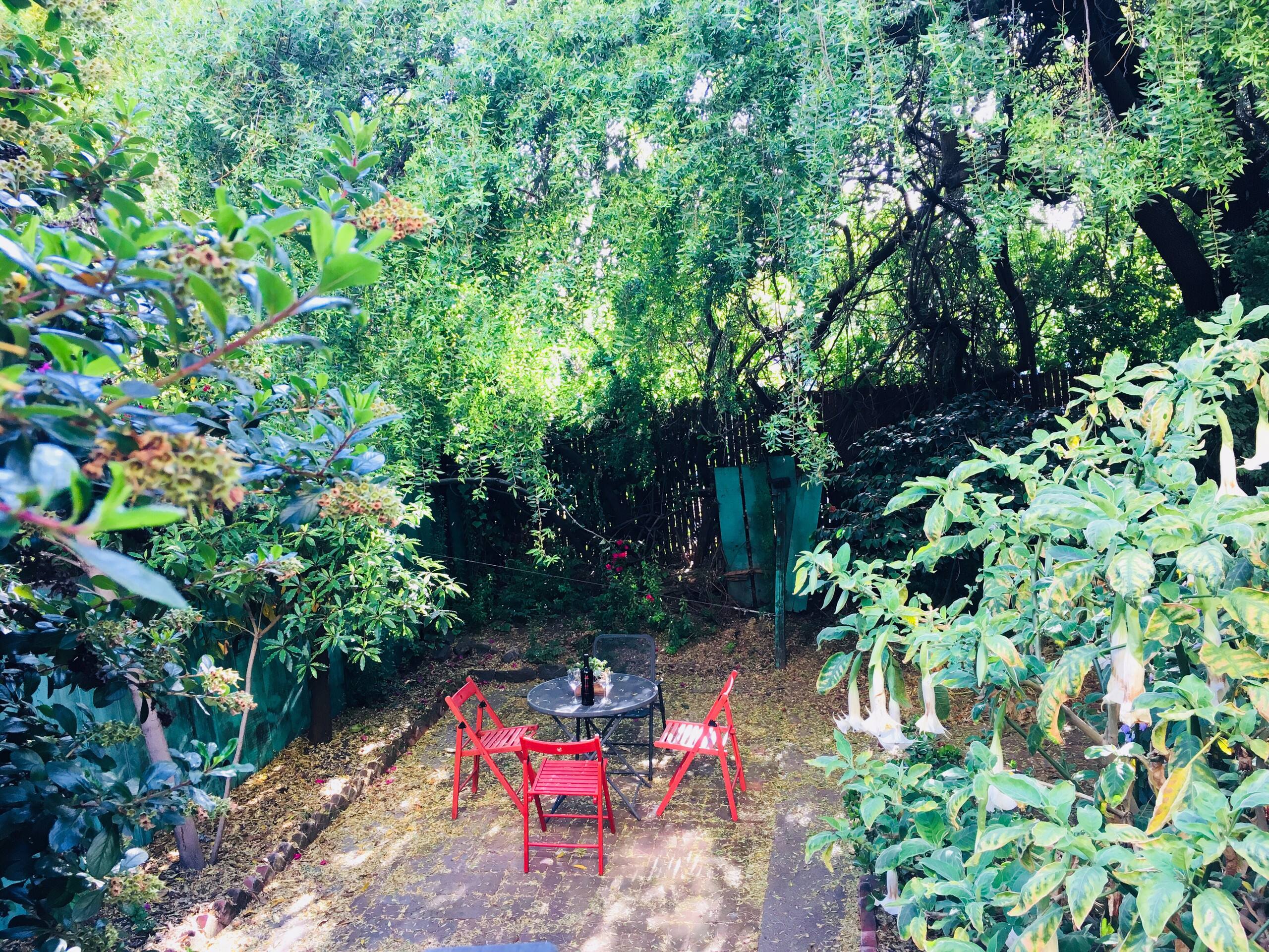 Home in San Francisco · ★5.0 · 2 bedrooms · 2 beds · 1.5 baths - Image 10