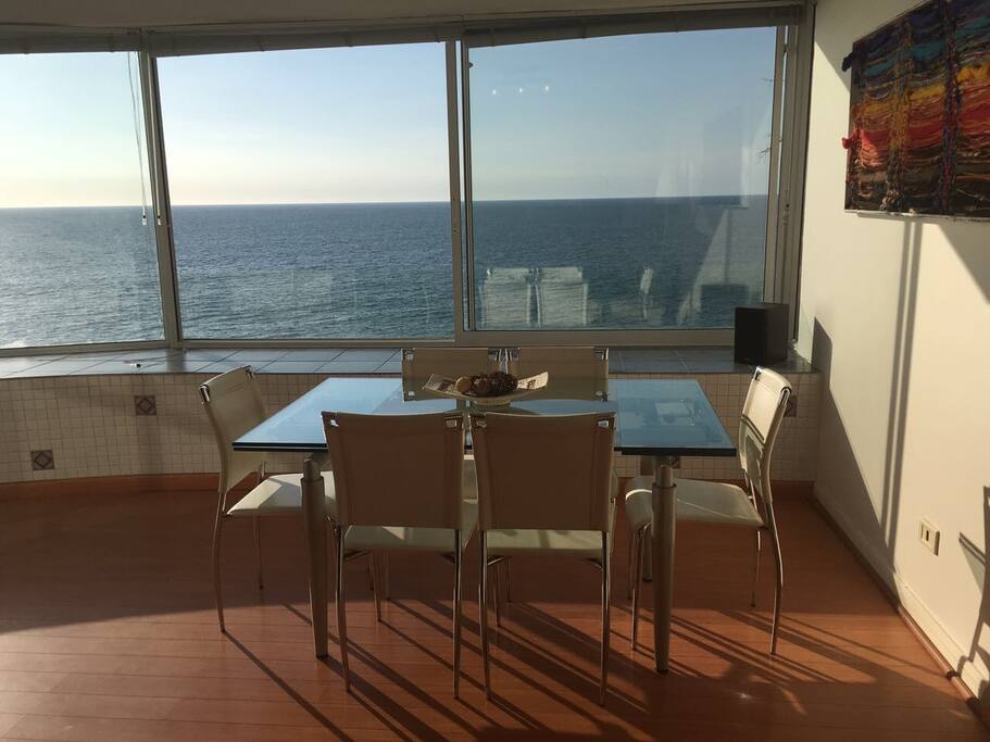comedor frente al mar