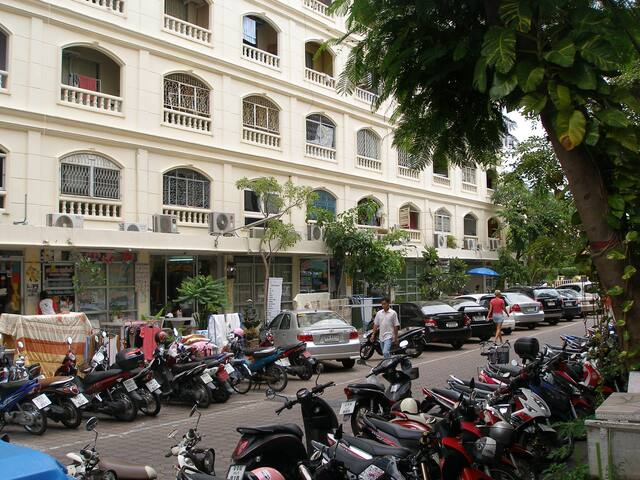 Super Value room in central Pattaya