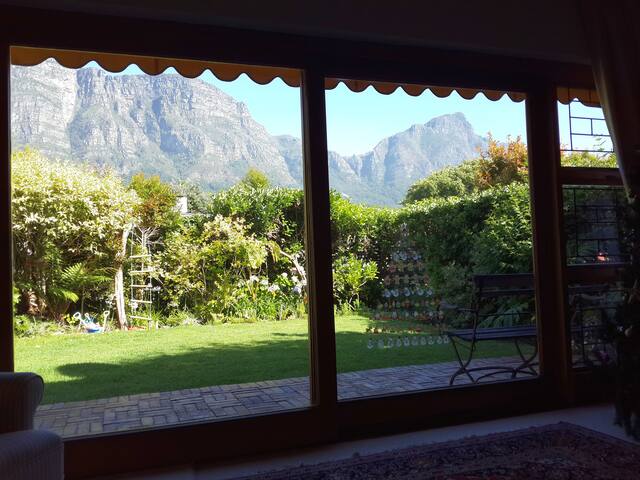 Bishopscourt home holiday rental gallery image 4