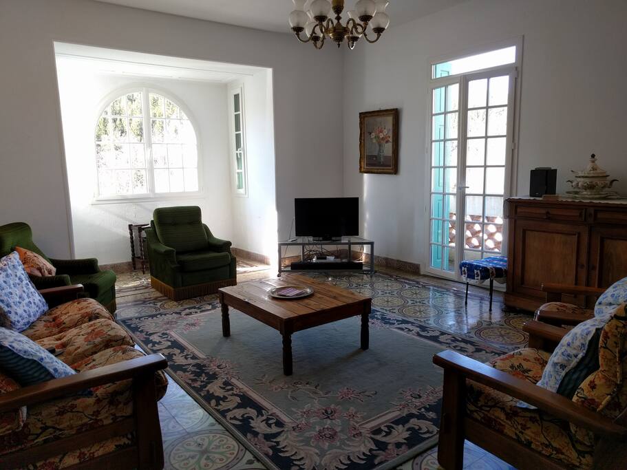 Upstairs Lounge