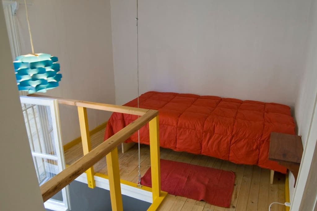Single Bed