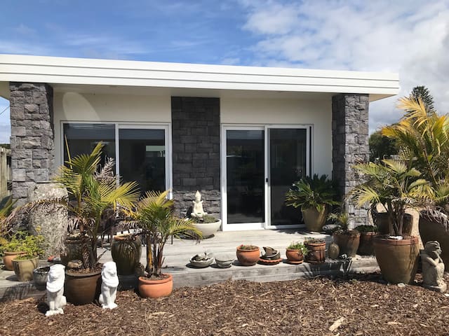 Airbnb Coopers Beach Vacation Rentals Places To Stay