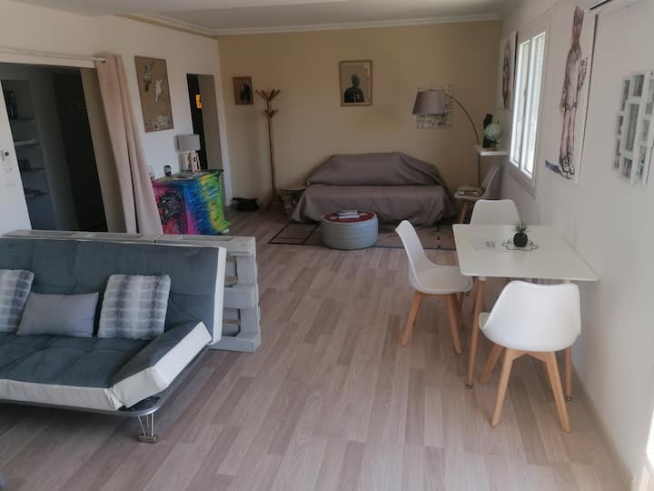 Bel Appartement Lumineux Avec Place De Parking - Béziers