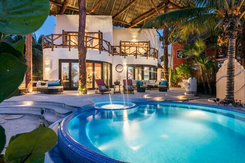 Casa Mariposa - Amazing Beachfront House