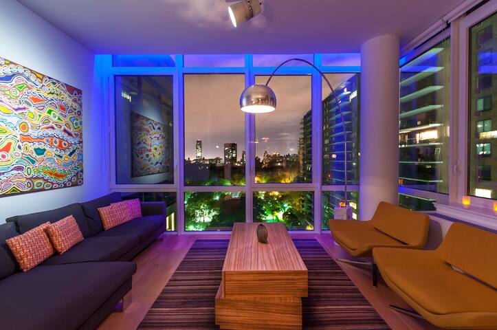 Luxury 2Bed/2.5Bath Central Park View gallery image 2