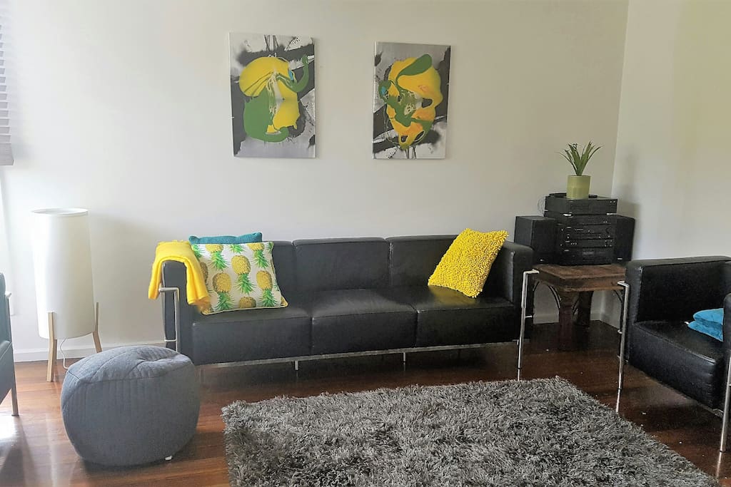 Lounge has been updated 05/2017