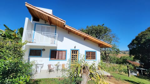 Chalet in Piracaia, coziness amidst Nature