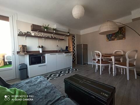 Logement 4 pers.+Balcon 6m2 à 100m de la plage