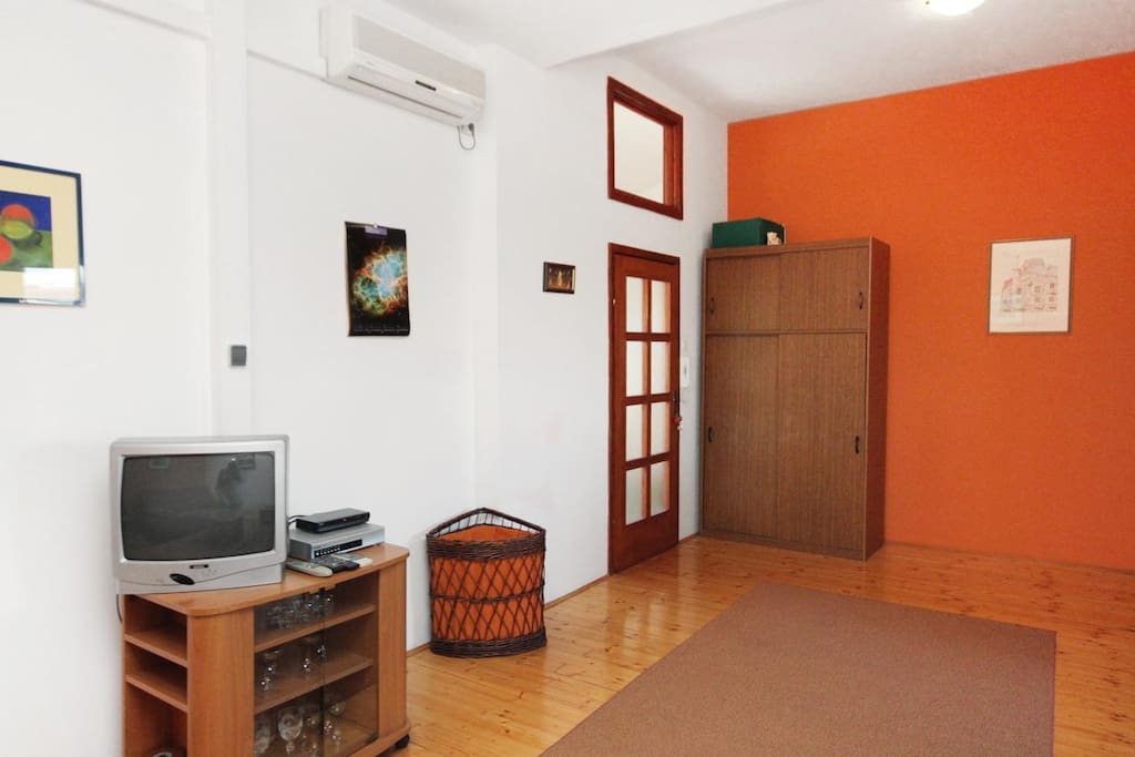 Living room, Surface: 24 m²